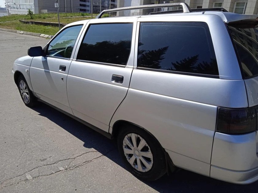 ВАЗ 2111 серая