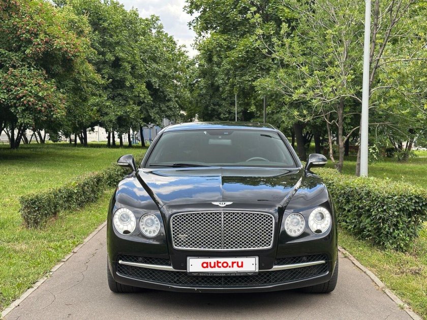 Черная бентли