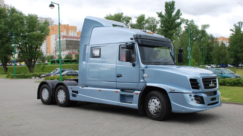 Седельный тягач маз