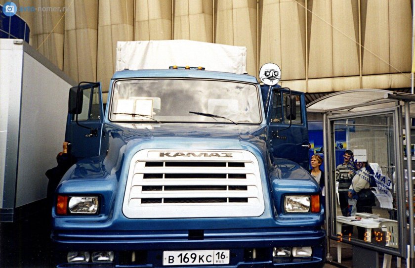 КАМАЗ 4355 тягач