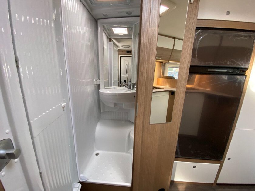 Автодом Carado a366