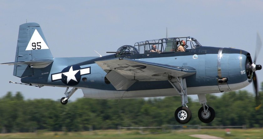 Грумман Эвенджер самолет