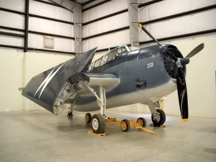 Грумман Эвенджер самолет