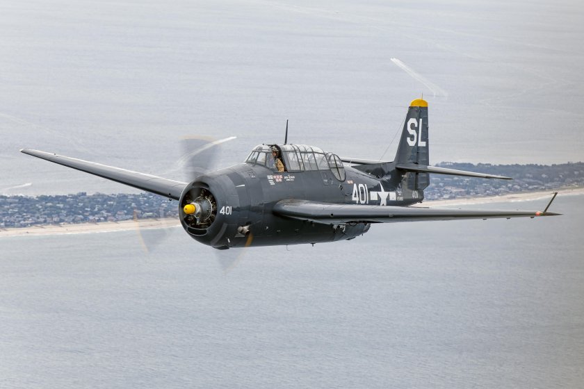 Торпедоносцев-бомбардировщиков «эвенджер»