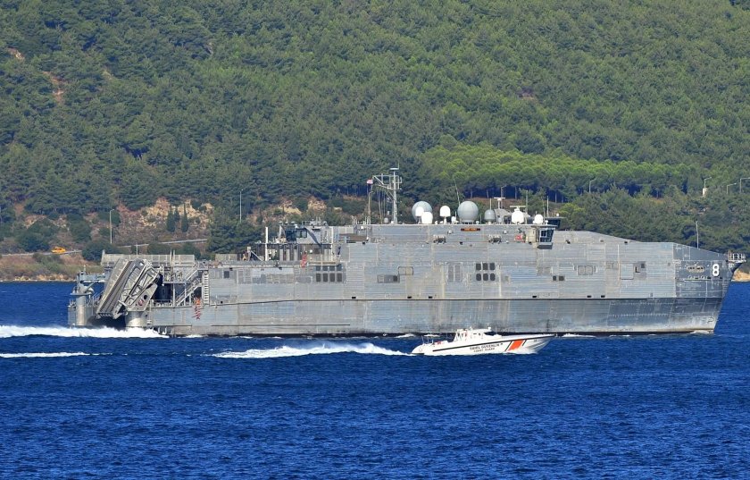 Корабль Юма ВМС США