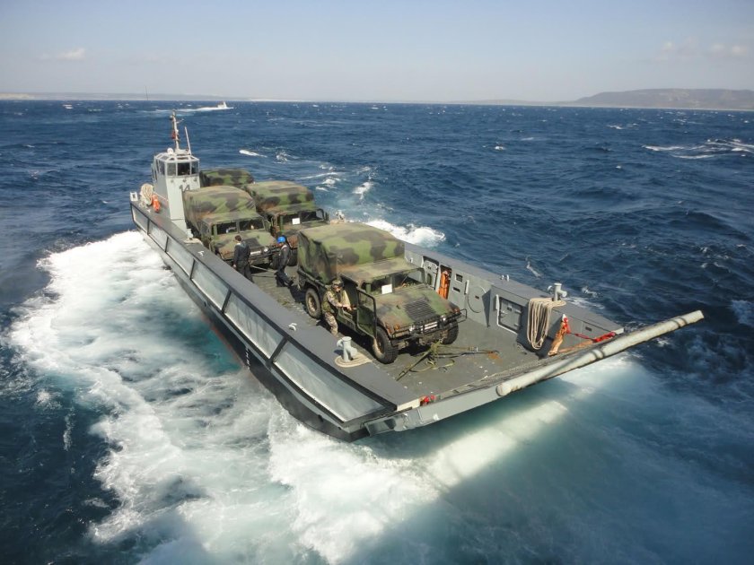 Десантных катеров LCM-1e