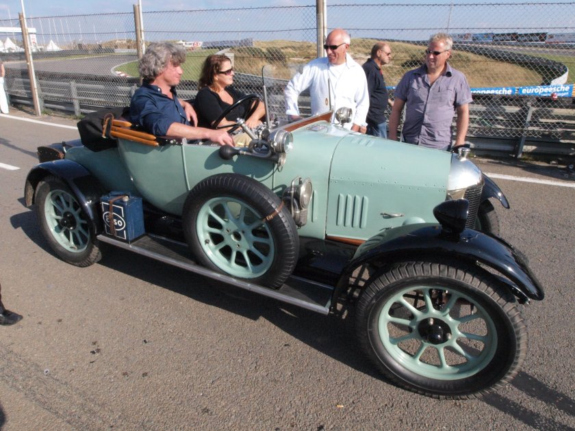 Моррис Каули 1922