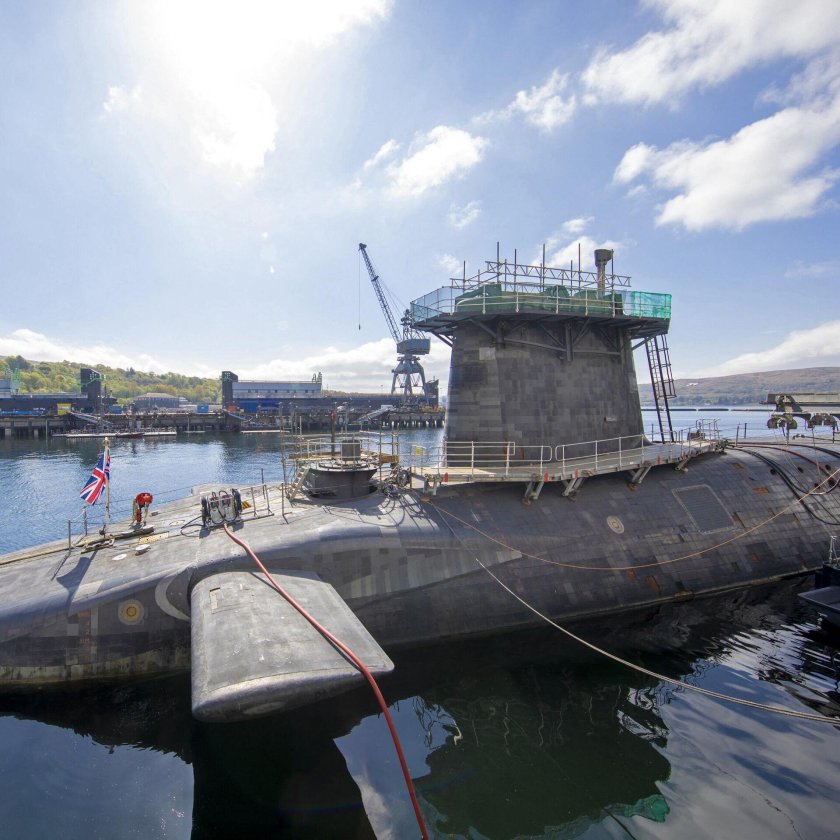 Атомная подводная лодка