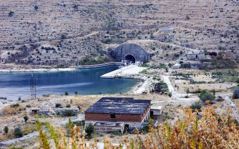 Влера Албания база подводных лодок