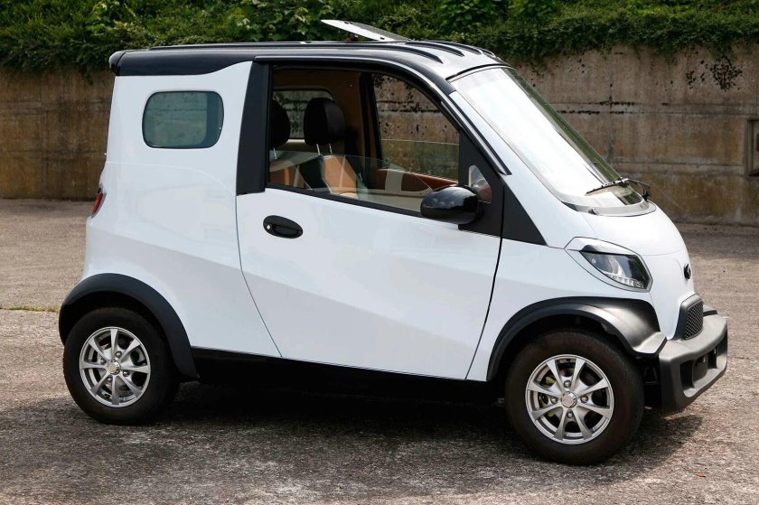 Мини электромобиль