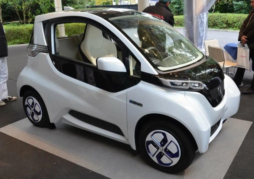 Электромобиль Byvin Electric car интерьер
