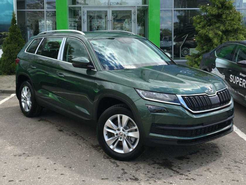 Шкода Кодиак 2022 зеленый