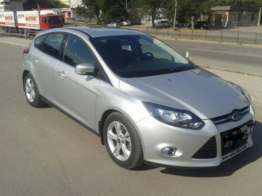 Форд фокус 3 хэтчбек серебристый