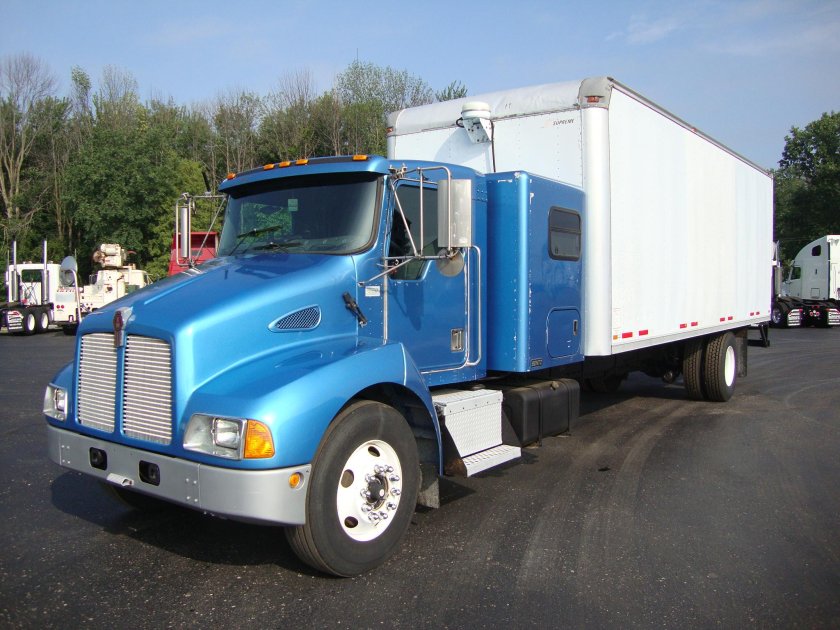 Kenworth t370 box truck