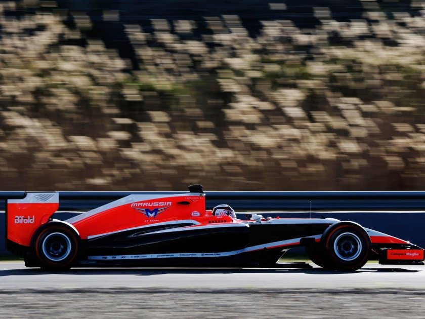 Marussia mr03