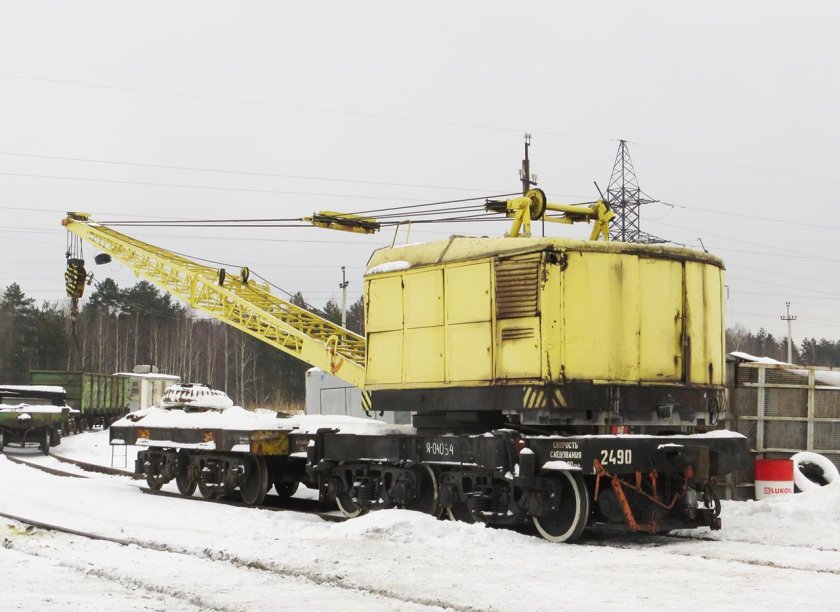 Железнодорожный кран КДЭ-163