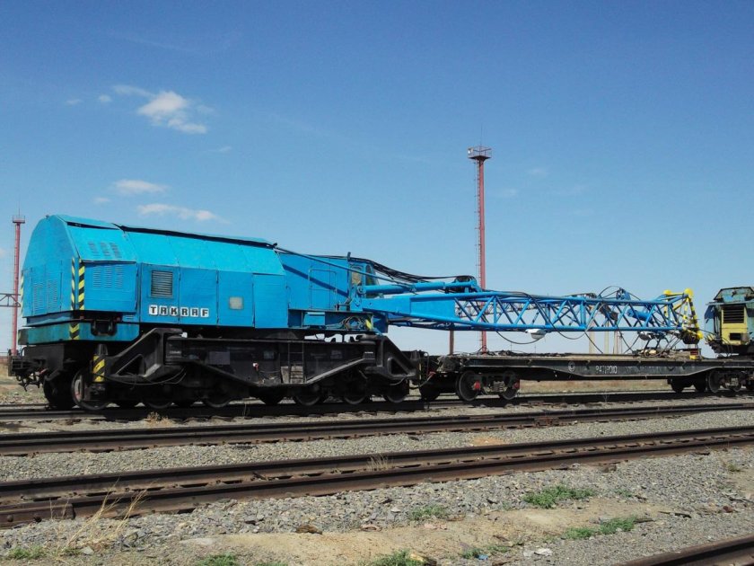 ЖД кран ЕДК 500