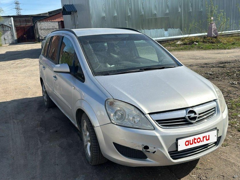 Opel zafira 2008