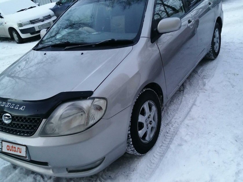 Тойота Королла 2000г