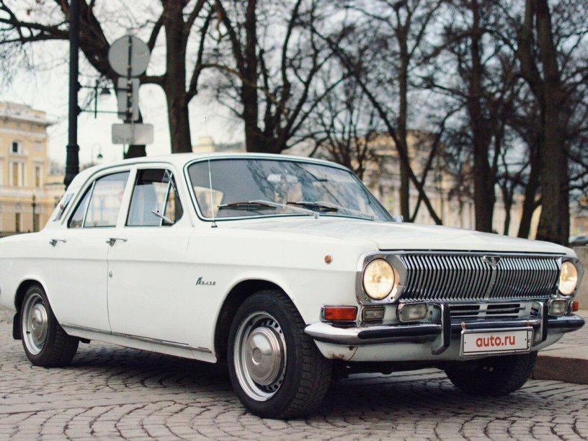 ГАЗ 24 Волга белая