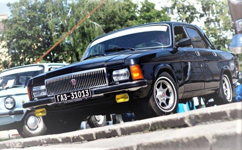 Волга ГАЗ 31013