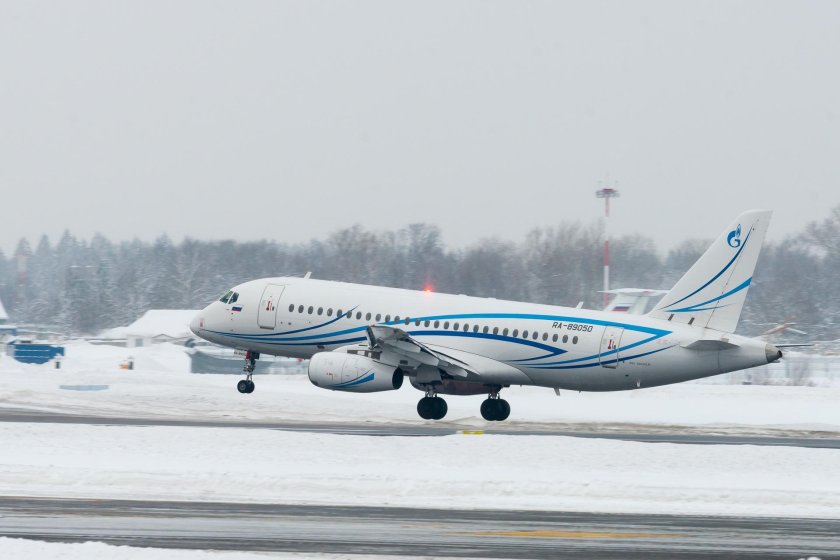 Ту-214 пассажирский самолёт