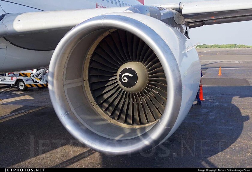 Двигатель а320