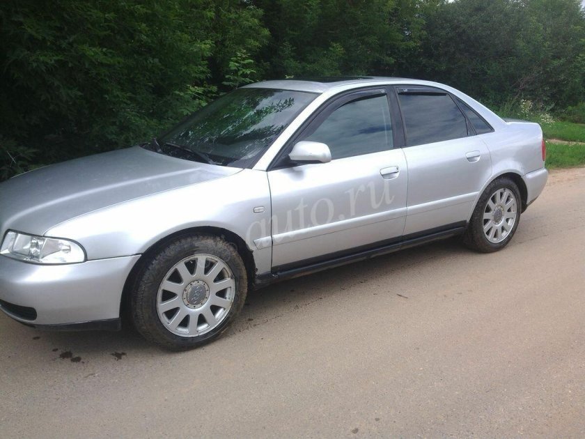 Audi a4 2000г