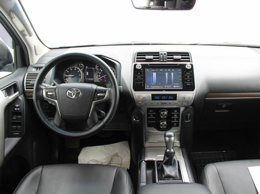 Тойота Прадо 150 салон