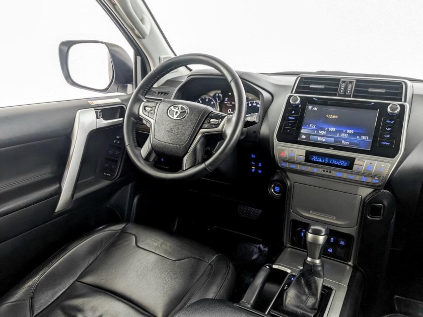 Toyota land cruiser prado 150