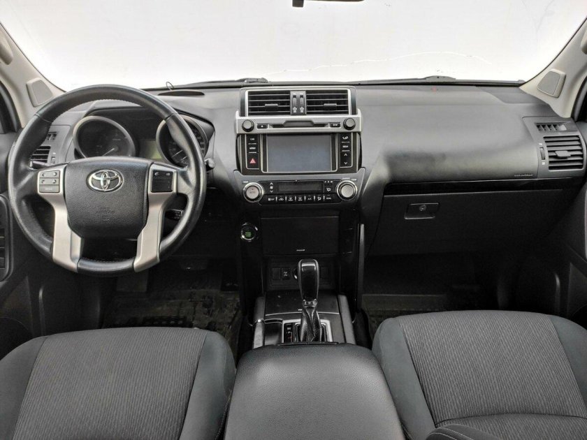 Toyota land cruiser prado 150 комплектации