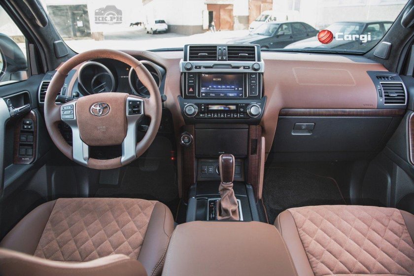Land Cruiser Prado 150 салон