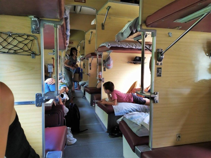Боковушки в поезде плацкарт