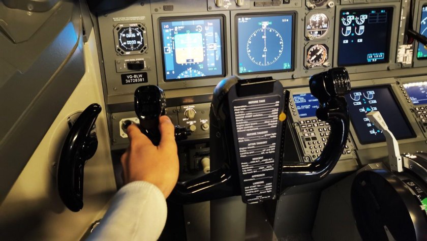 Штурвал самолета