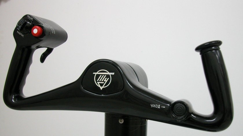 Штурвал самолета