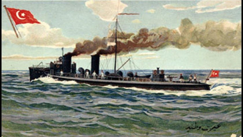 Турецкий эсминец Муавенет