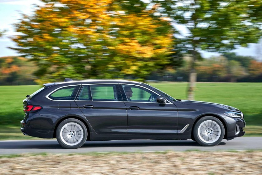 BMW 5 Series Touring 2020