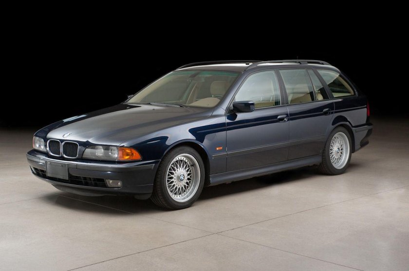 BMW e38 Wagon