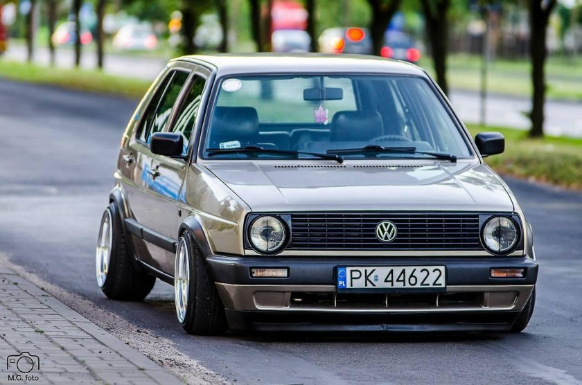 Фольксваген Golf 2