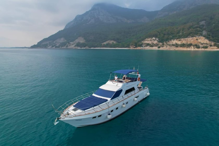 Яхта анталия