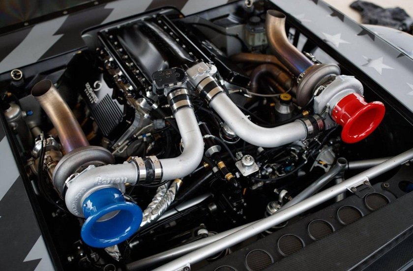 Mustang Hoonicorn v2