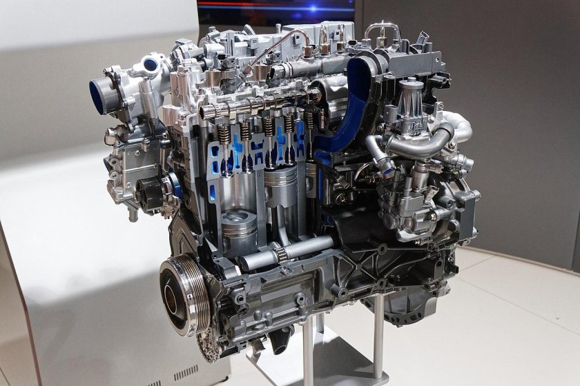 Ingenium двигатель