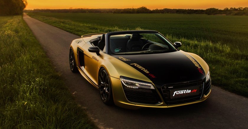 Ауди спорткар r8