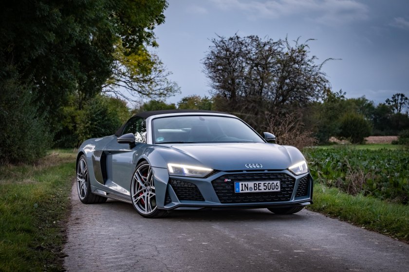 Audi r8 v10 Performance