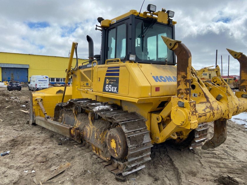 Бульдозер коматсу