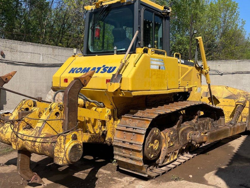 Бульдозер komatsu d 65