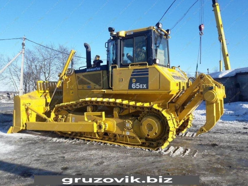 Бульдозер Komatsu d65ex-16