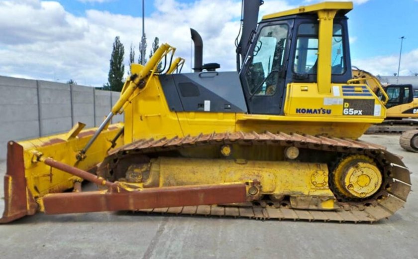 Коматсу d65 ex-12