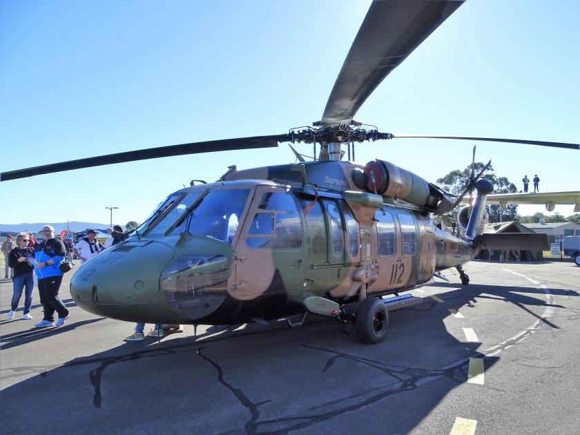 Вертолёт uh 60 black hawk