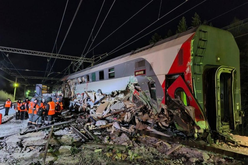 Столкновение поездов